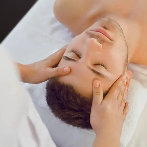 Allt du behöver veta inför ditt första besök på Lucybelle LuxyBelle Clinic